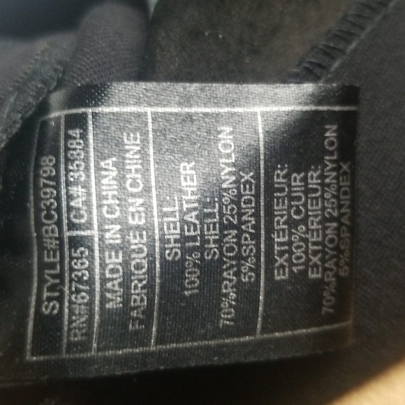 BB DAKOTA Genuine Leather Mini Skirt Back Zip Closure PinTuck Detail Small BLK - Picture 5 of 6